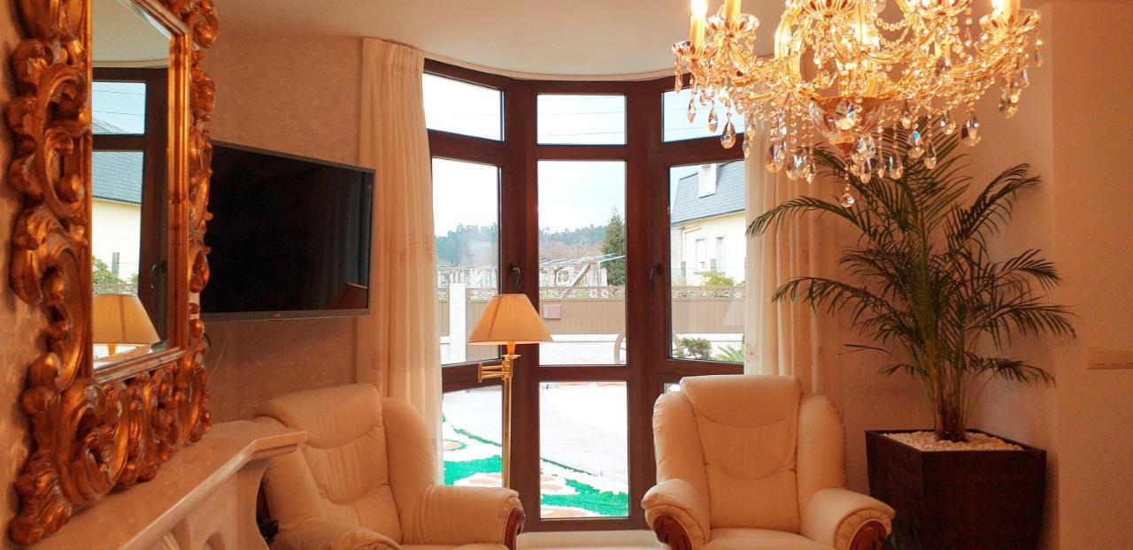 Casa Victoria Garden Con Jacuzzi Y Piscina Villa Caldas De Reis Exteriör bild